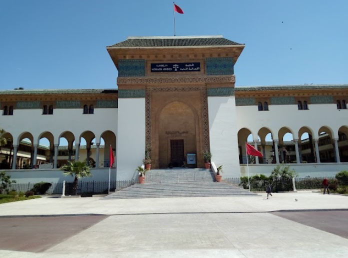 الهندسة الإجرائية للمسطرة المدنية 58-25 قراءة تقنية في ضوابط التبليغ، أحكام سقوط الأوامر، ومأسسة قاضي التنفيذ